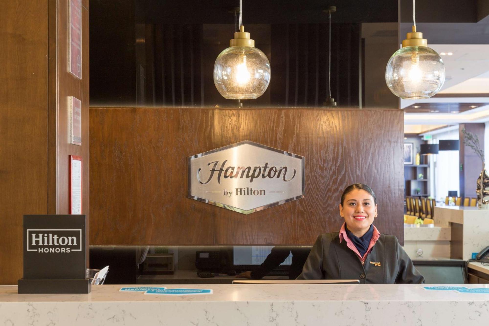 Hampton Inn By Hilton Tijuana Exterior photo